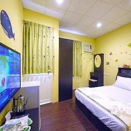 Hua Qiao De Jia Apartment Donggang Exterior photo